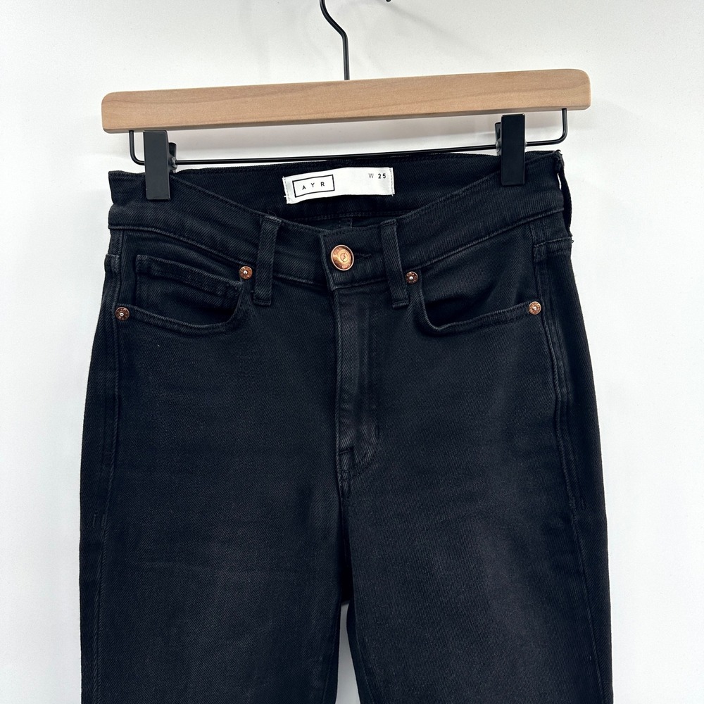 AYR The Rocker Straight‎ Leg Crop Raw Hem in Magnetic Black Size 25 - Picture 5 of 13